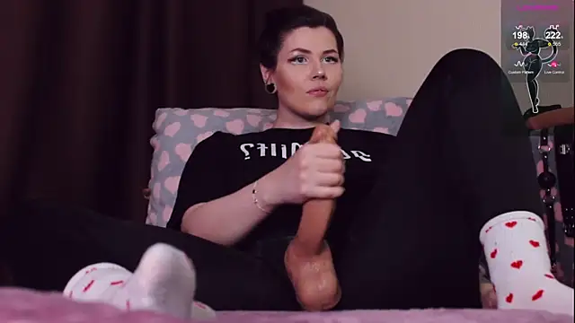 Luna Blake online show from 9, 1, 2025