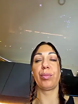 LeticiaWoods online show from 5, 12, 2025