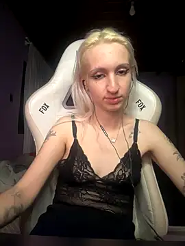 bunnydark00 online show from 26, 10, 2025