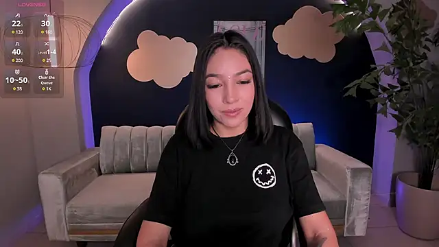 RossieRhoades online show from 10, 3, 2025