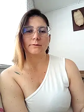 SarahDeyvis online show from 25, 10, 2025