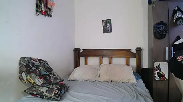 Twink Temptation online show from 8, 9, 2025