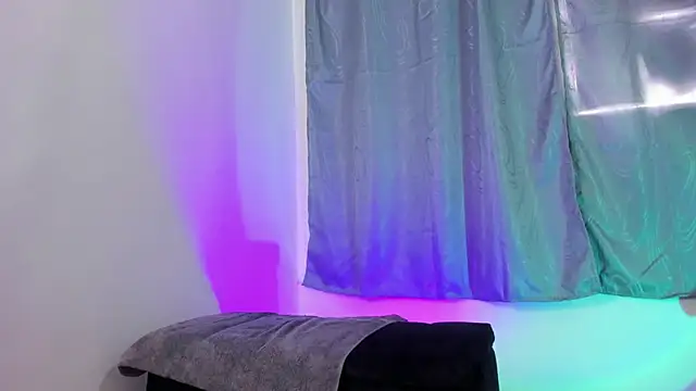 NanaRott online show from 30, 1, 2025