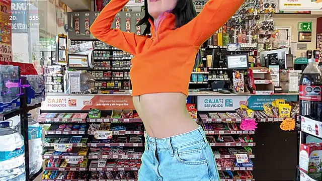 NanaRott online show from 9, 2, 2025