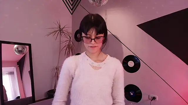  Jessy Moon  online show from 19, 9, 2025