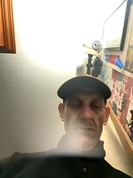 Snapshot of Rabbit2770 chatting on 18, 11, 2025 Rabbit2770 online show from 18, 11, 2025