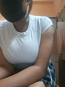 Snapshot of Steamyfuck96 chatting on 28, 11, 2025 Steamyfuck96 online show from 28, 11, 2025