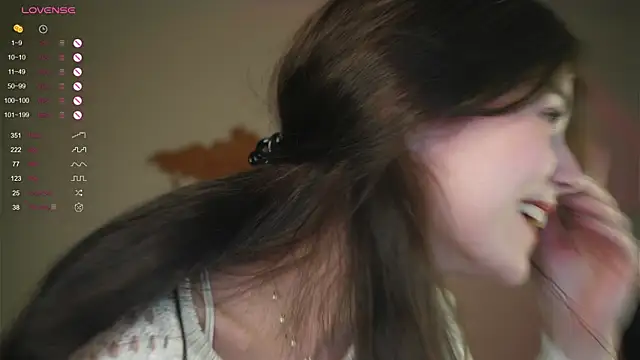 Snapshot of AuroraMari chatting on 18, 3, 2025 AuroraMari online show from 18, 3, 2025