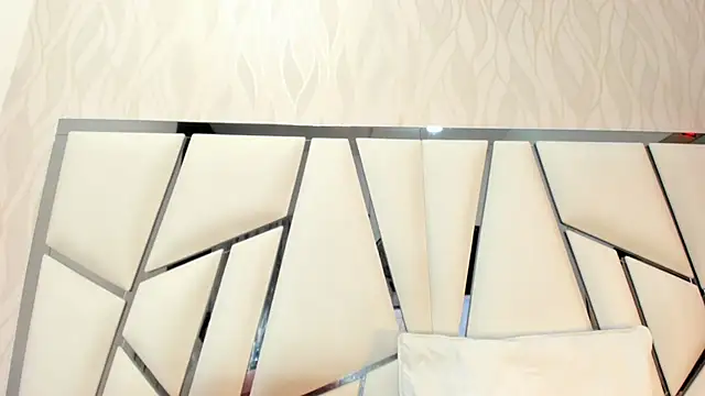 Snapshot of kimberly7_ chatting on 5, 11, 2025 kimberly7 online show from 5, 11, 2025