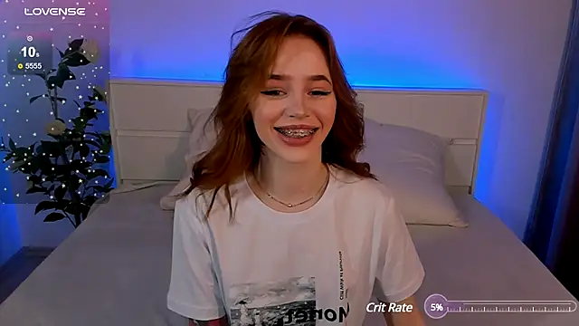 Snapshot of Phoenix_Margo chatting on 18, 2, 2025 Phoenix Margo online show from 18, 2, 2025