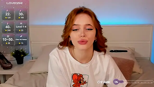 Snapshot of Phoenix_Margo chatting on 6, 3, 2025 Phoenix Margo online show from 6, 3, 2025