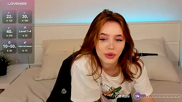 Snapshot of Phoenix_Margo chatting on 8, 3, 2025 Phoenix Margo online show from 8, 3, 2025