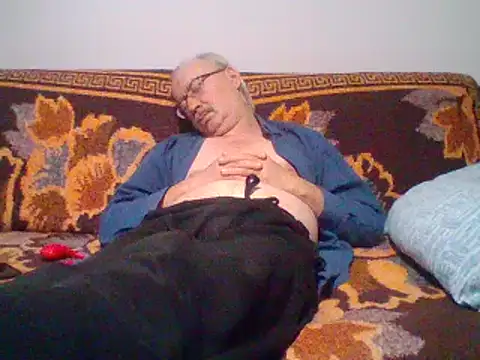 cumloverboyxx69 online show from 31, 1, 2025