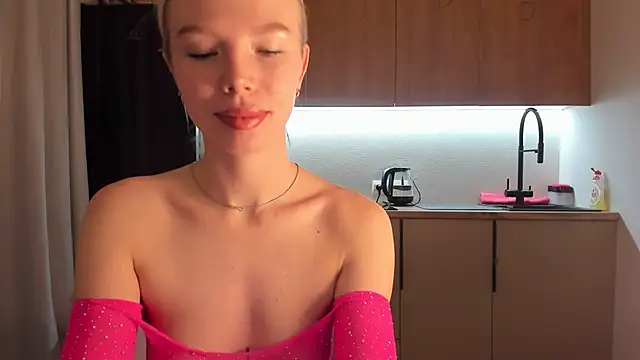 Olivia Bells online show from 25, 12, 2024