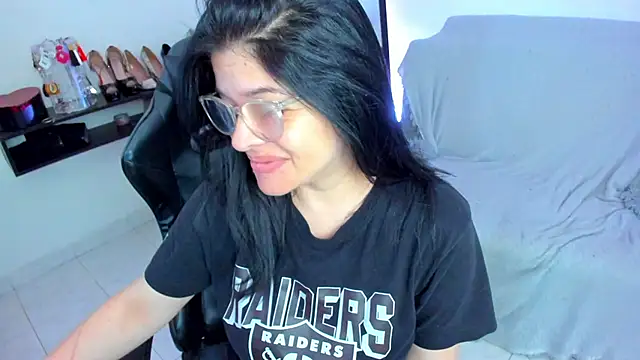 Snapshot of BellaFlaming chatting on 9, 3, 2026 BellaFlaming online show from 9, 3, 2026