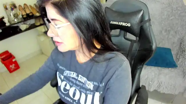 Snapshot of BellaFlaming chatting on 21, 3, 2026 BellaFlaming online show from 21, 3, 2026