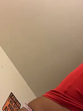 Iceblanca online show from 1, 3, 2025