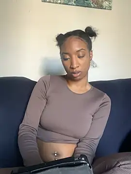 Iceblanca online show from 9, 3, 2025