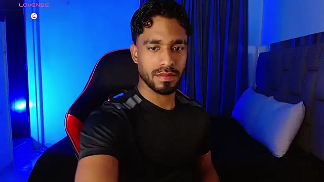 Snapshot of Christian_thor chatting on 21, 11, 2025 Christian thor online show from 21, 11, 2025