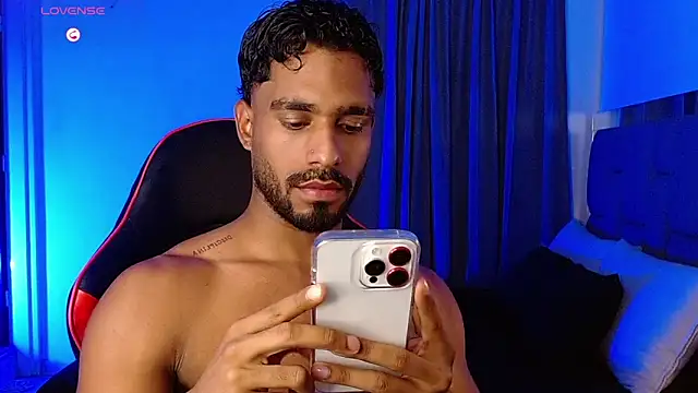 Snapshot of Christian_thor chatting on 28, 11, 2025 Christian thor online show from 28, 11, 2025