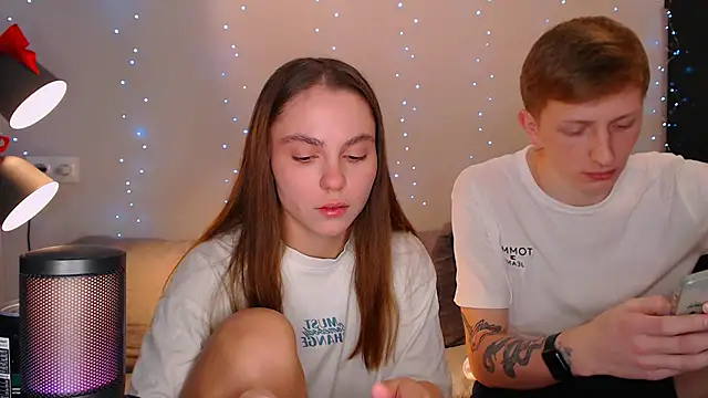 juliaanddima online show from 17, 12, 2024