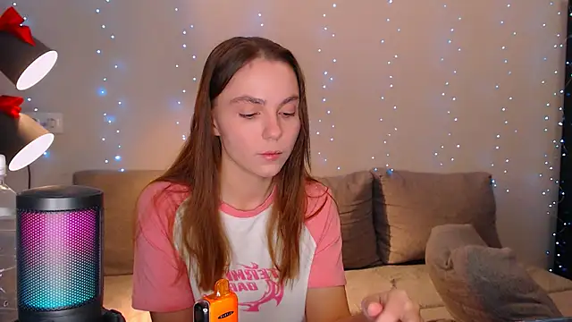juliaanddima online show from 18, 12, 2024