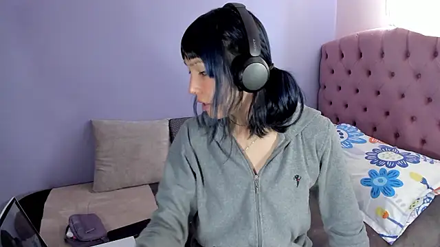 Room312  online show from 28, 2, 2026