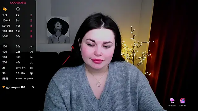 Snapshot of Emily_Mo chatting on 7, 2, 2025 Emily Mo online show from 7, 2, 2025