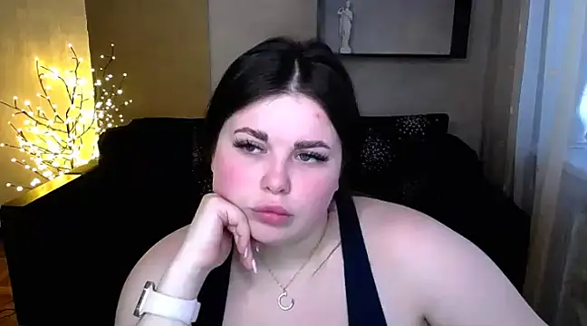 Snapshot of Emily_Mo chatting on 16, 3, 2025 Emily Mo online show from 16, 3, 2025