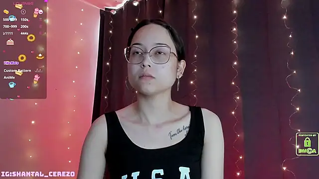 Snapshot of shantalc3rezo chatting on 19, 12, 2024 shantalc3rezo online show from 19, 12, 2024
