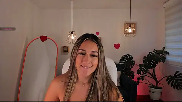 Snapshot of dina_ride chatting on 4, 3, 2026 dina ride online show from 4, 3, 2026