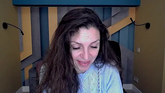 EllaLong online show from 17, 10, 2025