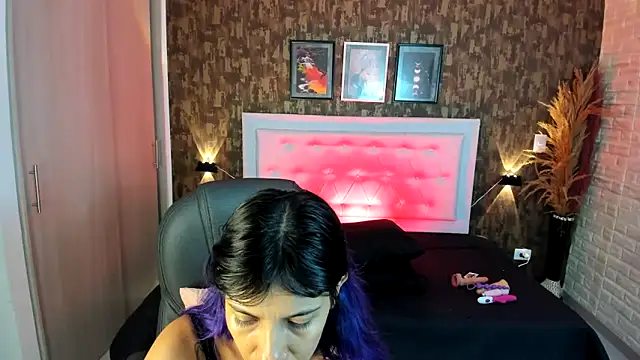 Snapshot of kitty__horny chatting on 6, 2, 2025 kitty  horny online show from 6, 2, 2025