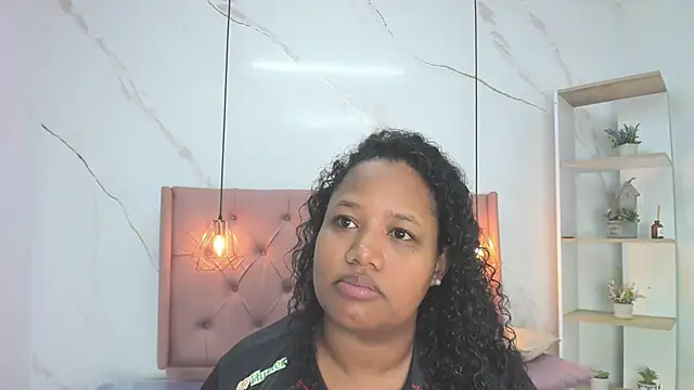 Belle Brunette online show from 19, 2, 2026