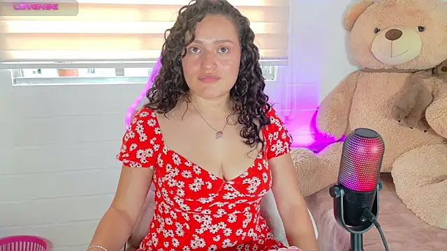 Snapshot of megan_doll2 chatting on 17, 3, 2026 megan doll2 online show from 17, 3, 2026