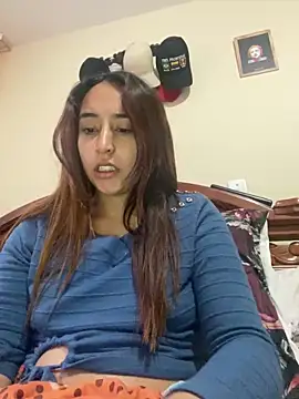 Vaiolet a online show from 20, 12, 2024