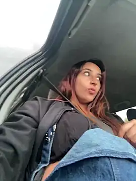 Vaiolet a online show from 11, 1, 2025