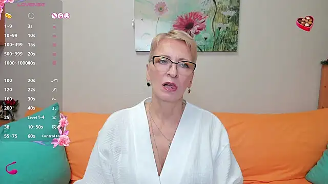 iamyourdream89 online show from 9, 12, 2024