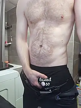 Snapshot of geiler89 chatting on 8, 3, 2026 geiler89 online show from 8, 3, 2026