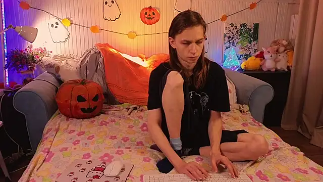 Frank Fraer online show from 2, 11, 2025