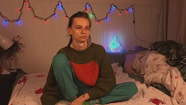 Frank Fraer online show from 3, 12, 2025