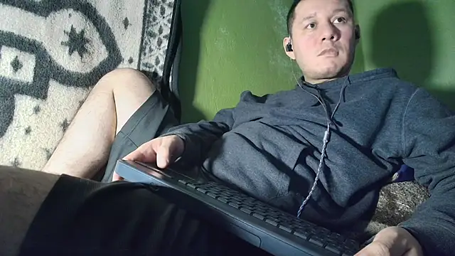 sweet cock28 online show from 13, 1, 2026