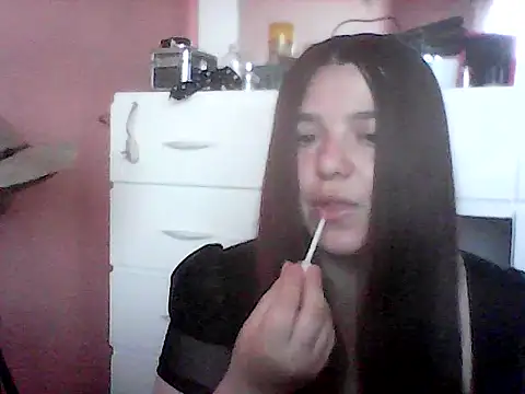 Snapshot of Oxitocina2000 chatting on 26, 11, 2025 Oxitocina2000 online show from 26, 11, 2025