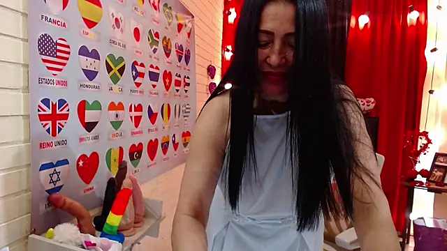 Snapshot of Sarah_teiku chatting on 13, 1, 2025 Sarah teiku online show from 13, 1, 2025