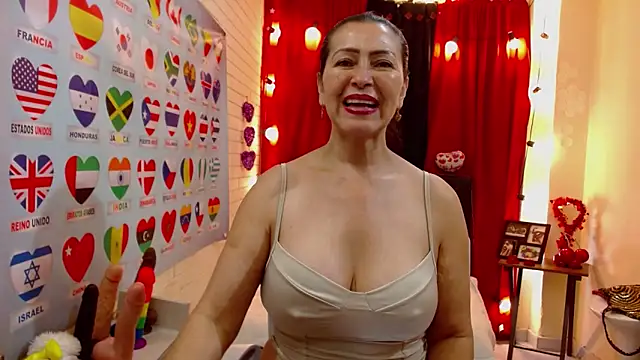 Snapshot of Sarah_teiku chatting on 4, 3, 2025 Sarah teiku online show from 4, 3, 2025