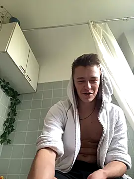 Snapshot of Toyjungee chatting on 9, 10, 2025 Toyjungee online show from 9, 10, 2025