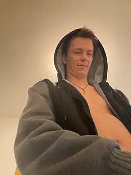 Snapshot of Toyjungee chatting on 25, 10, 2025 Toyjungee online show from 25, 10, 2025