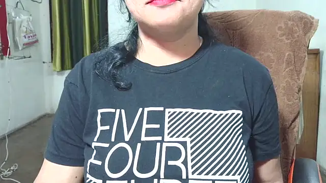 Cute Mahi22 online show from 23, 12, 2025