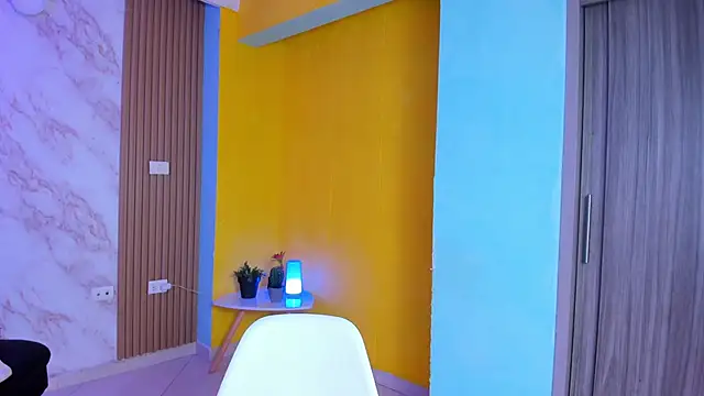 Megan blue7 online show from 6, 11, 2025