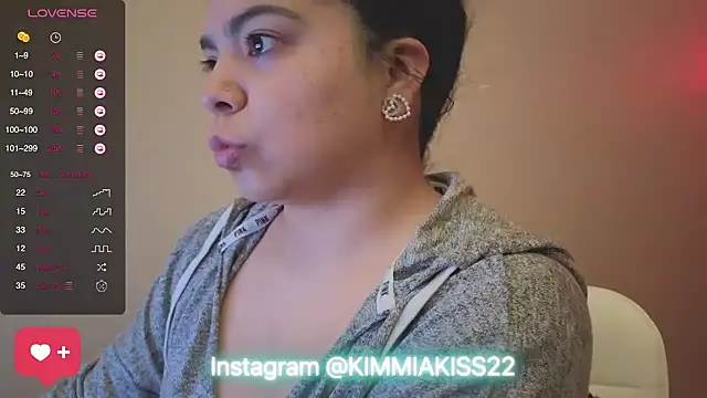 kimmiakiss22 online show from 23, 1, 2025